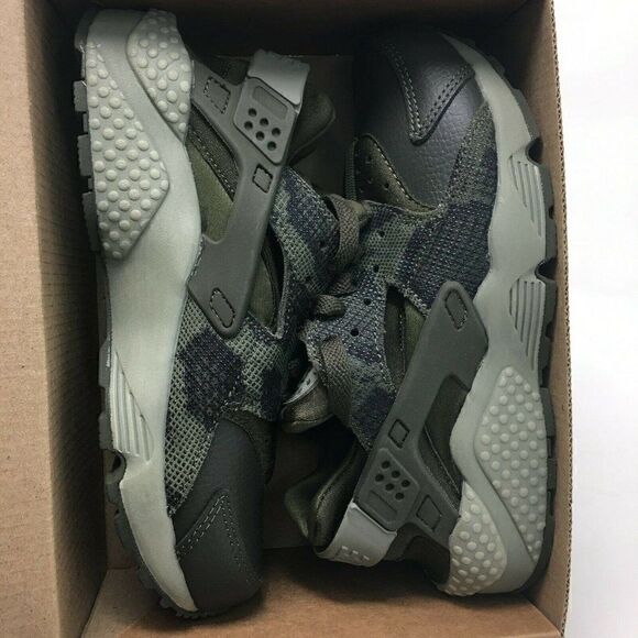 Nike Women's Sneakers Green Size 5 Air Huarche Run 2017 PRM Python Khaki 683818 - Picture 9 of 10